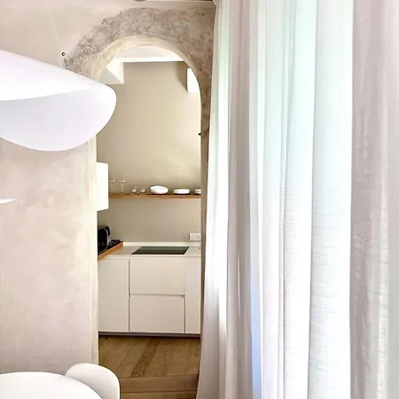 Leoni Di Collalto Palace Apartment