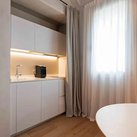 Apartment Leoni Di Collalto Palace